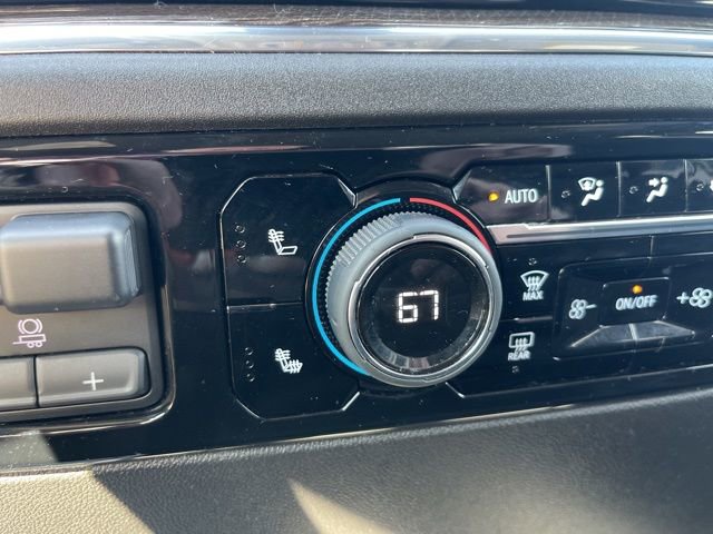 Used 2023 Chevrolet Silverado 1500 RST AWD/4WD image 9