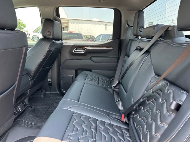 New 2025 GMC Sierra 1500 Elevation w/ LPO, Elevation Black Package image 21