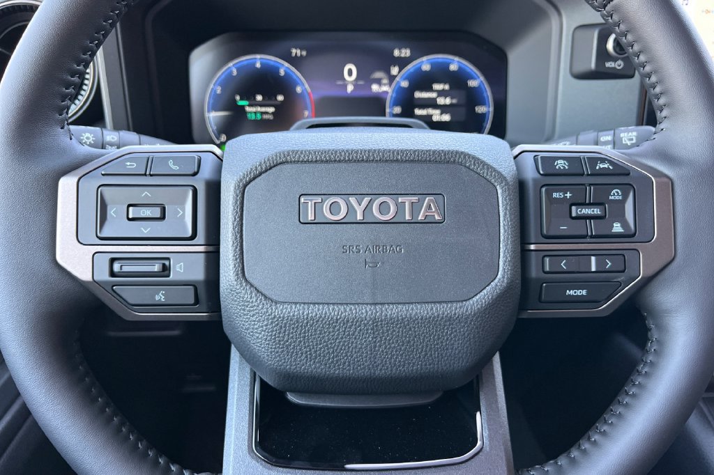 New 2027 Toyota Land Cruiser w/ Premium Package AWD/4WD image 26