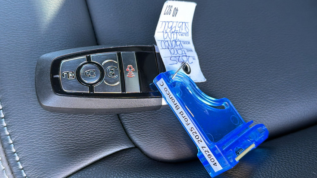 New 2025 Ford Bronco Outer Banks image 29