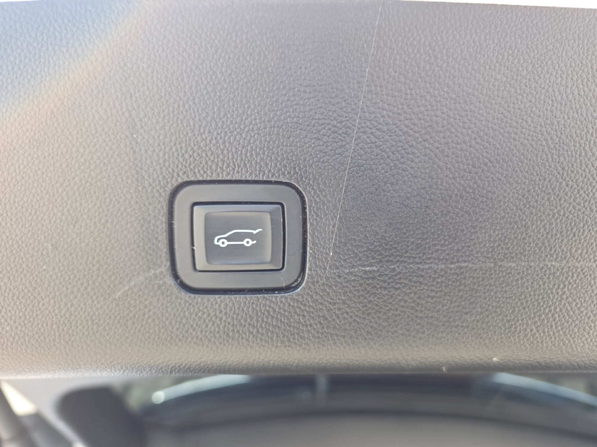 Used 2019 Chevrolet Traverse LT AWD/4WD image 13