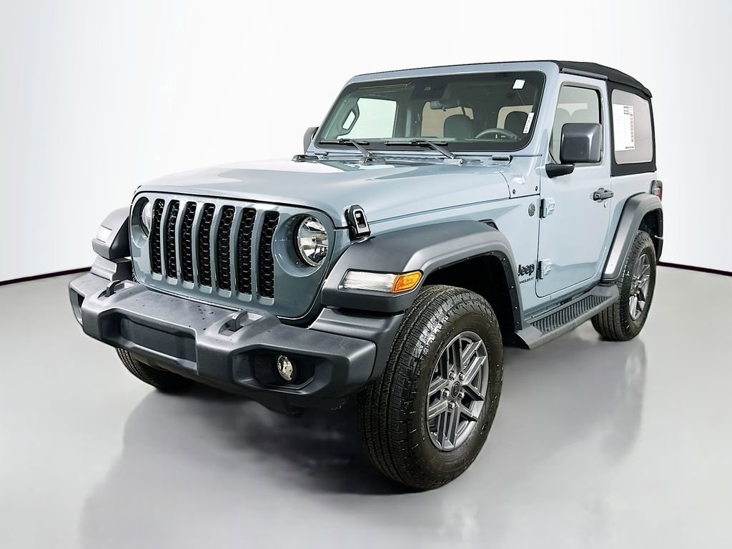 Used 2024 Jeep Wrangler Sport AWD/4WD video 3