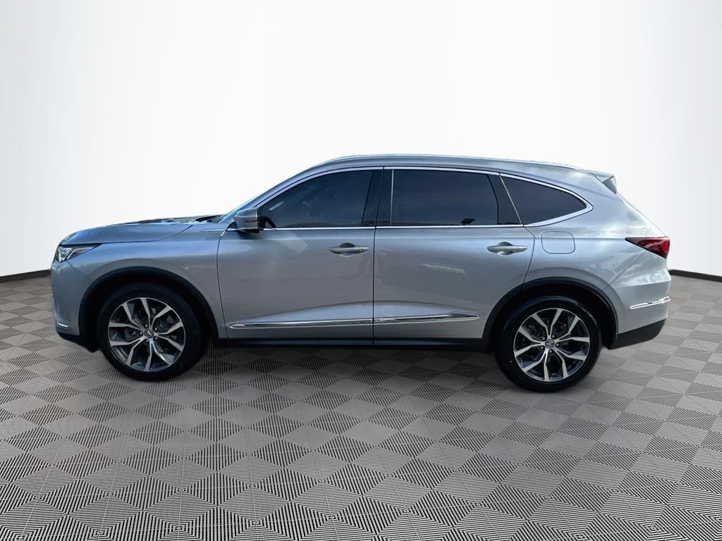 Used 2024 Acura MDX w/ Technology Package FWD image 9