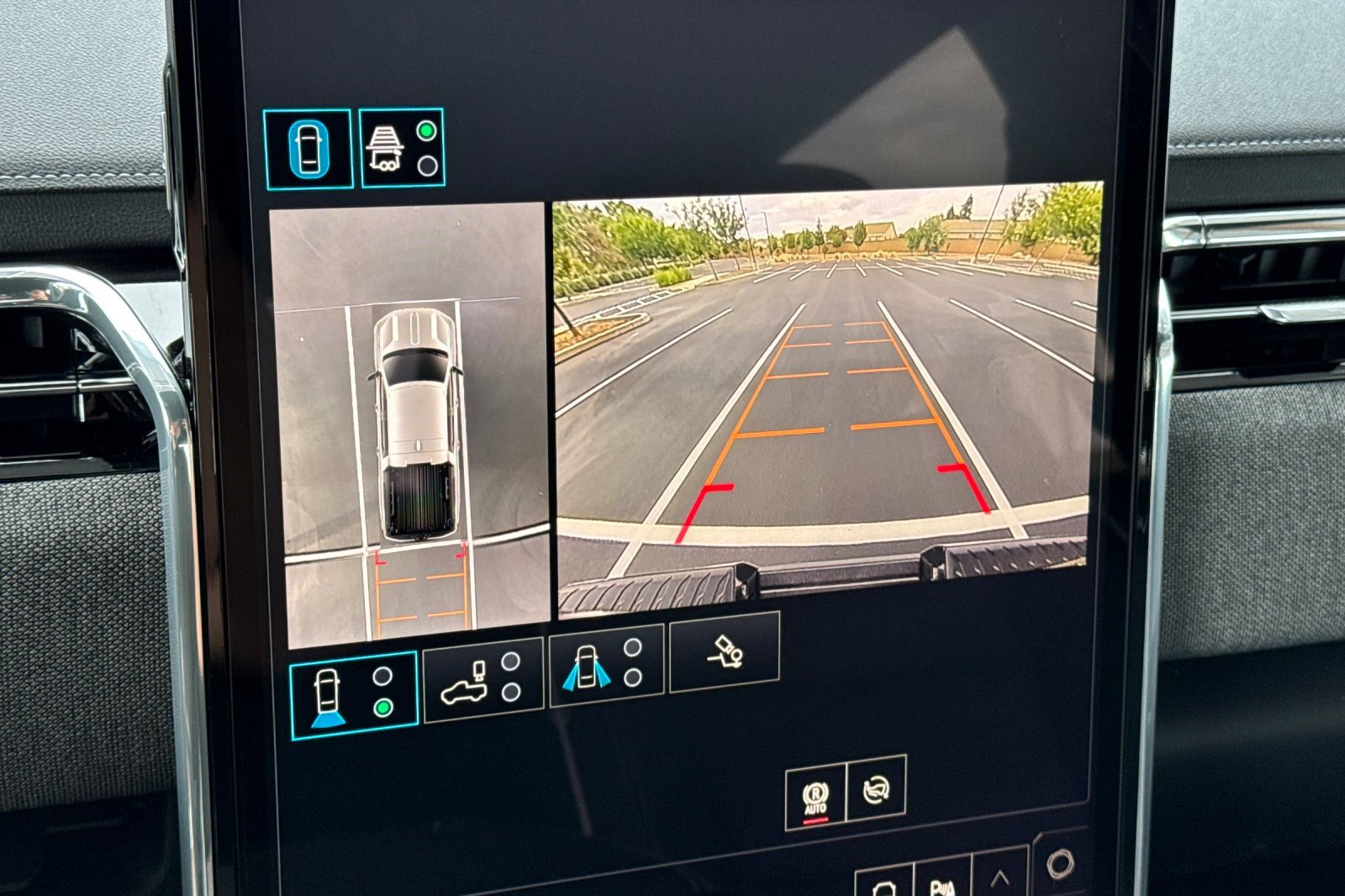 New 2026 GMC Sierra EV Elevation image 20