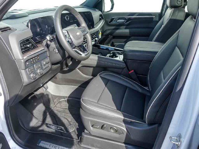 New 2027 Chevrolet Tahoe Premier w/ Sun And Tow Package AWD/4WD image 15
