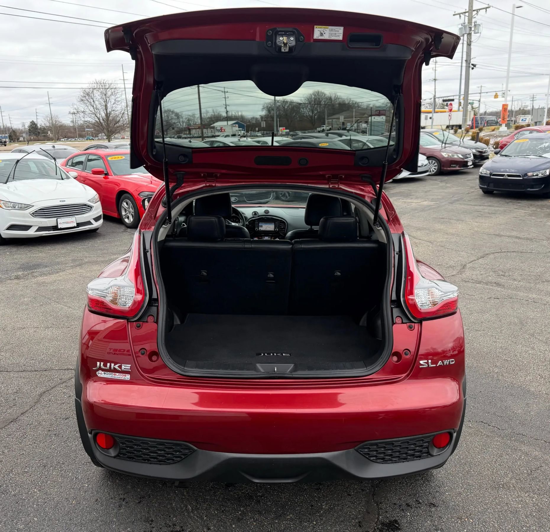 Used 2015 Nissan Juke SL image 36