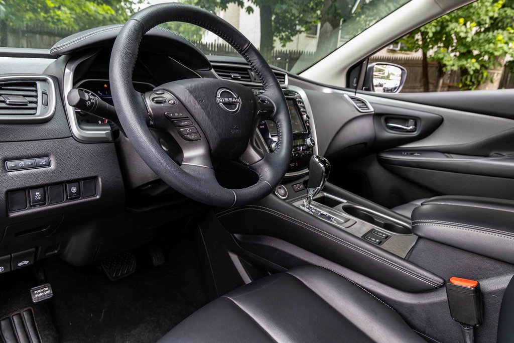 Certified 2024 Nissan Murano SV w/ SV Midnight Edition Package image 7