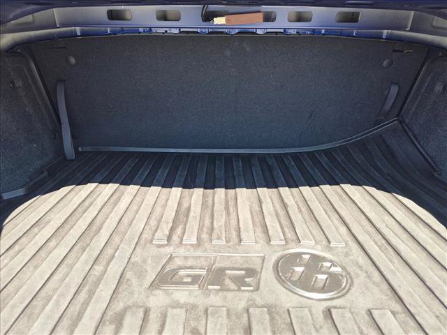 Certified 2022 Toyota GR86 w/ ALL Weather Mat Package (TMS) RWD image 6