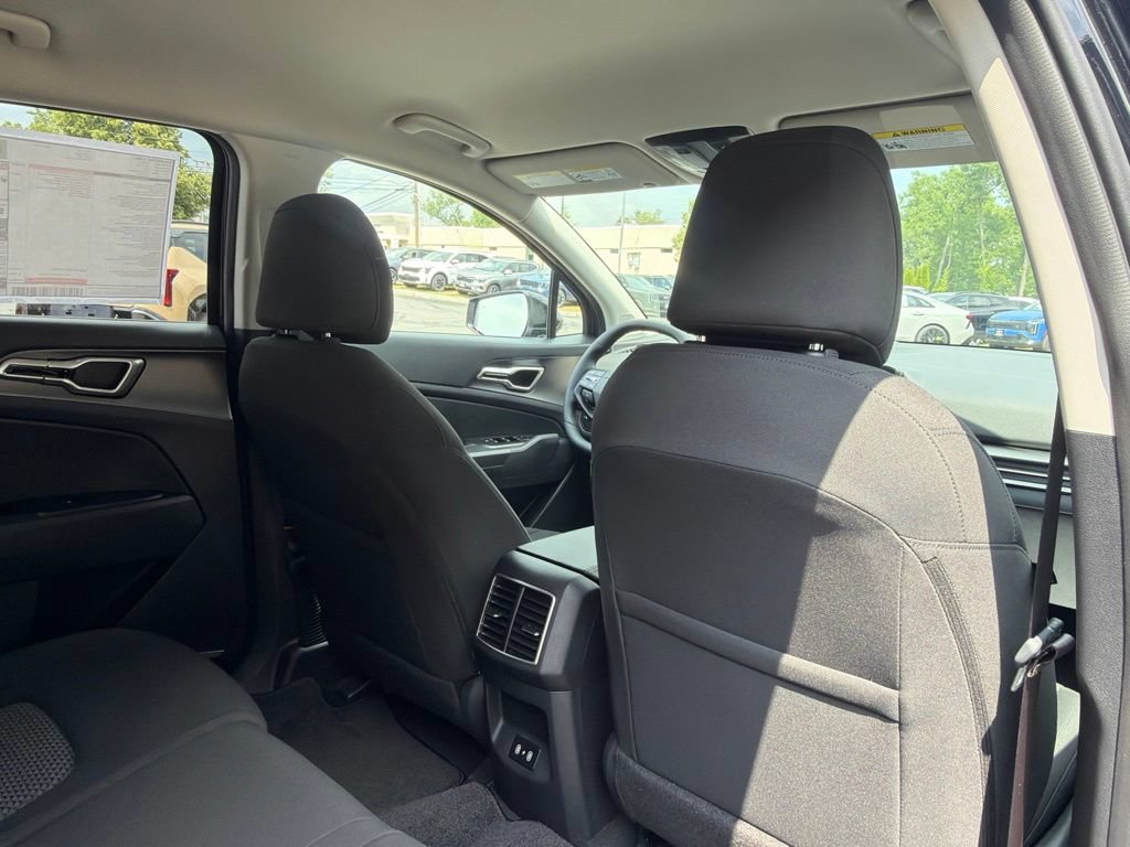New 2026 Kia Sportage LX AWD/4WD image 14