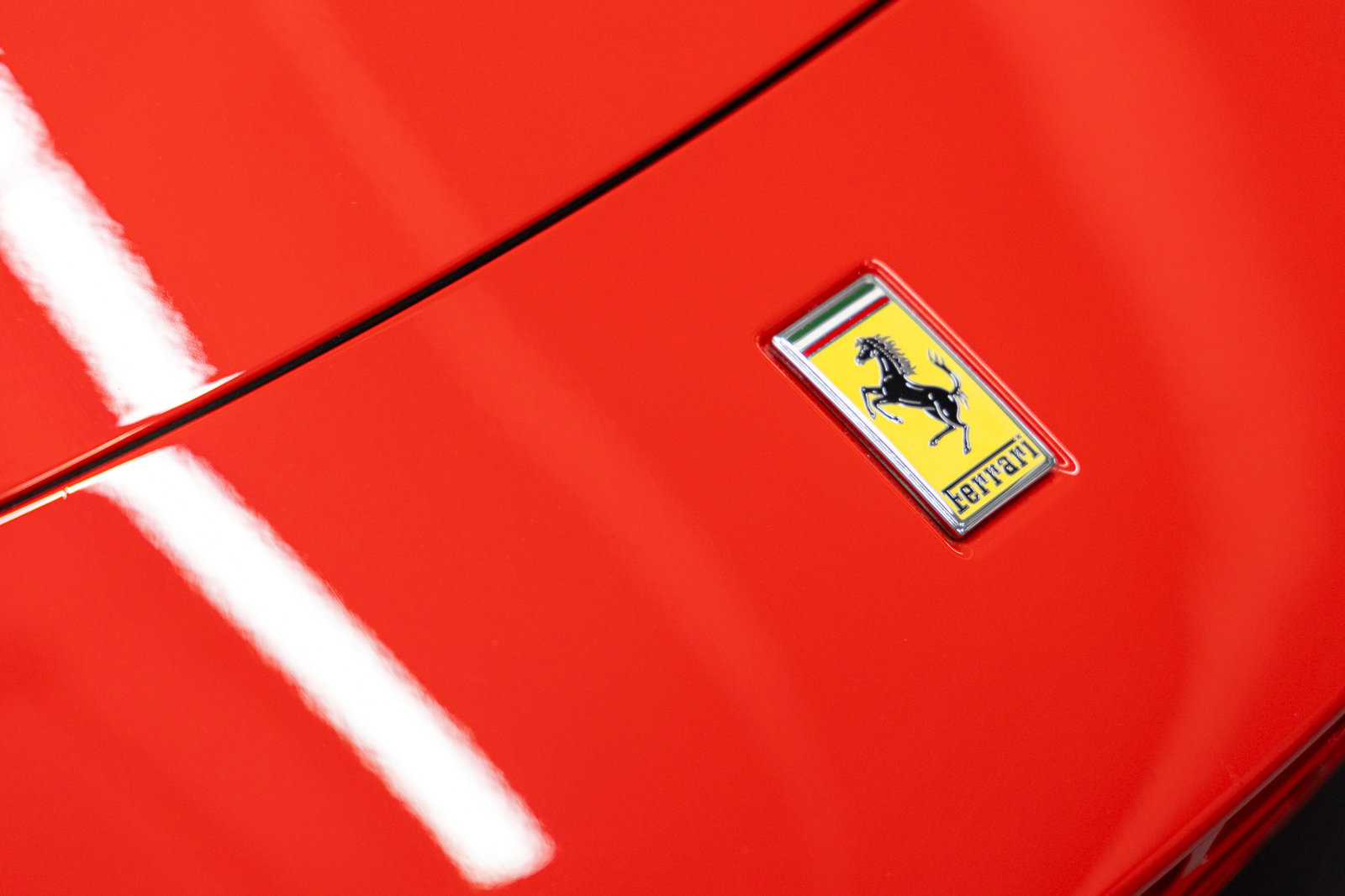 Used 2022 Ferrari Roma image 11