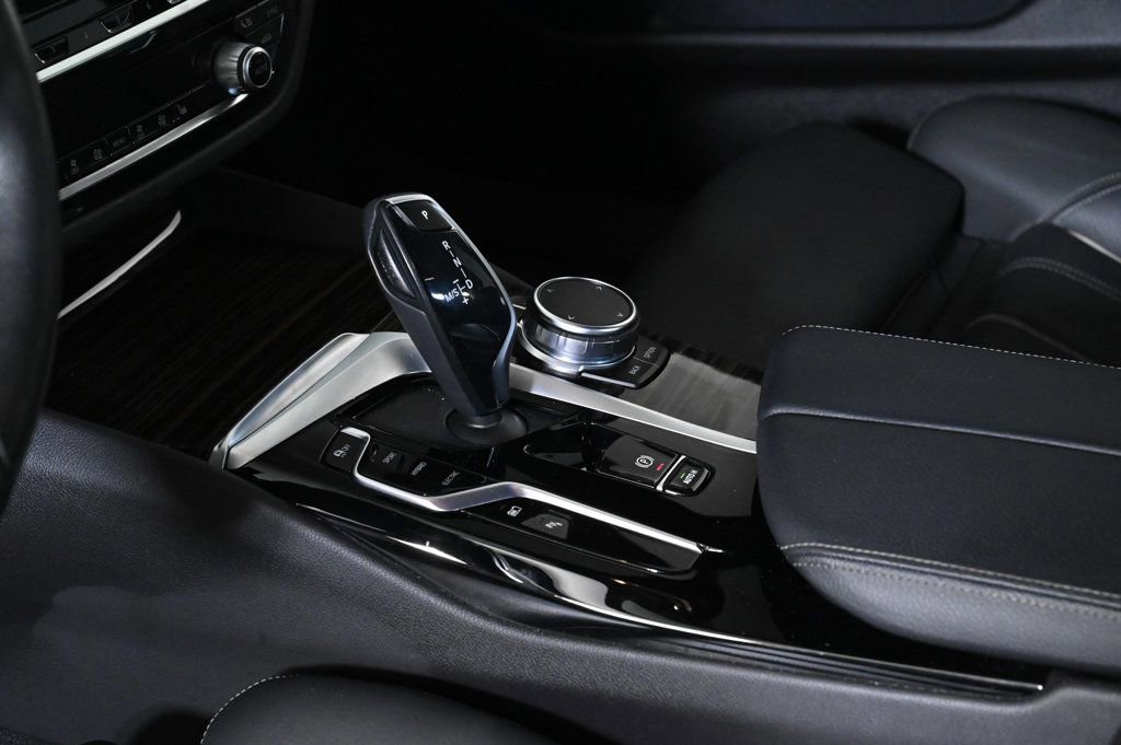 Used 2023 BMW 530e xDrive w/ Premium Package image 20