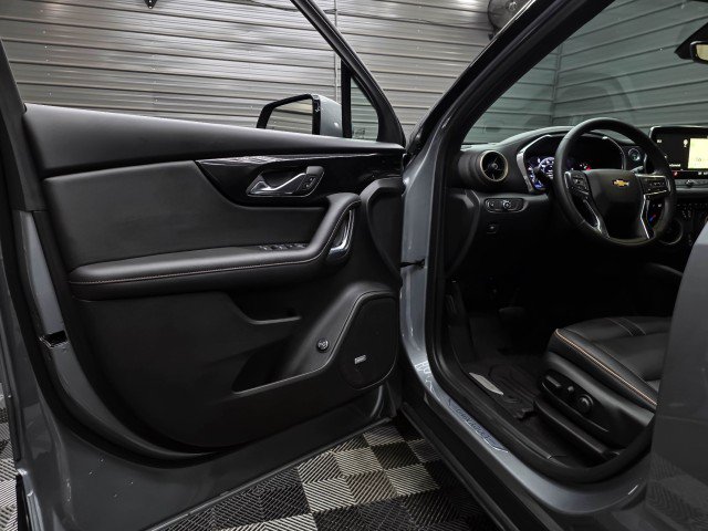 Used 2024 Chevrolet Blazer Premier w/ Driver Confidence II Package AWD/4WD image 33