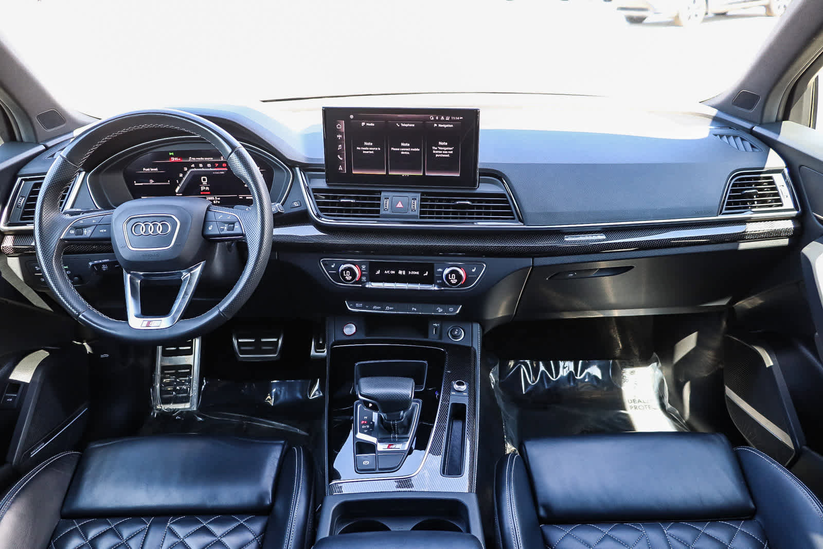 Used 2024 Audi SQ5 Premium Plus w/ Premium Plus Package image 16