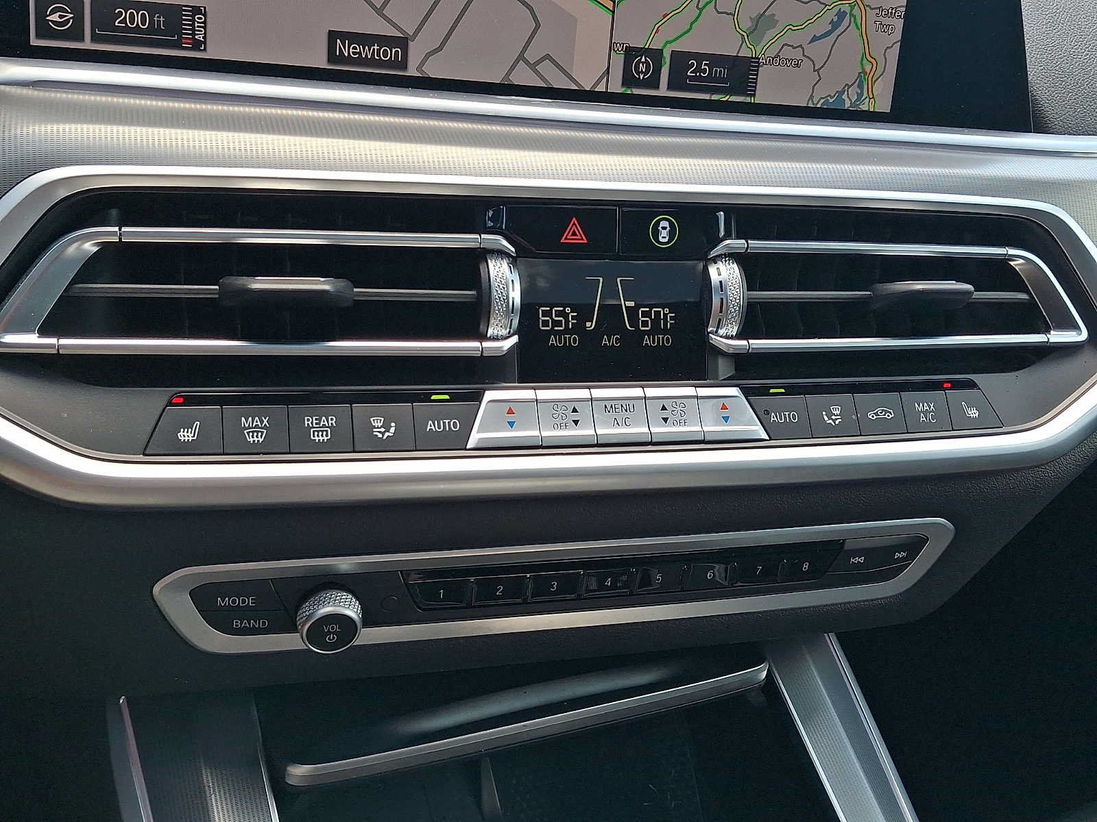 Used 2022 BMW X5 xDrive40i AWD/4WD image 16