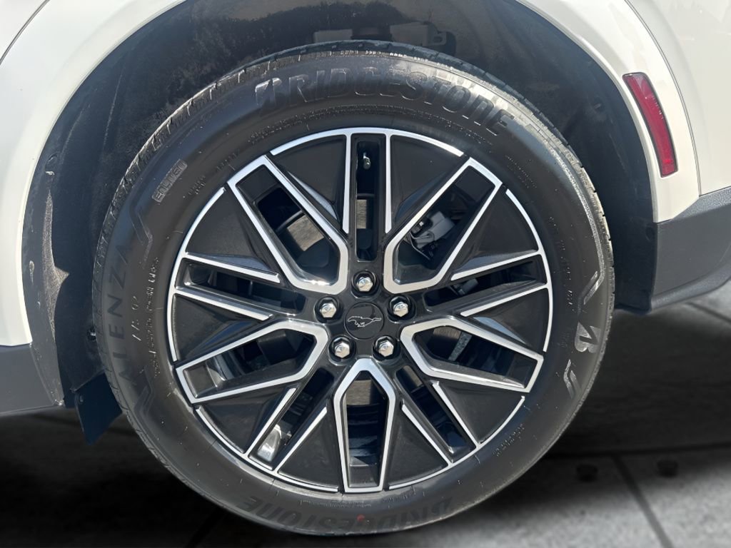 Used 2025 Ford Mustang Mach-E Premium AWD/4WD image 34