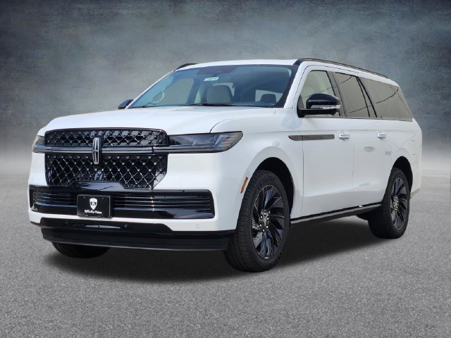 New 2027 Lincoln Navigator L Reserve w/ Jet Appearance Package AWD/4WD image 3