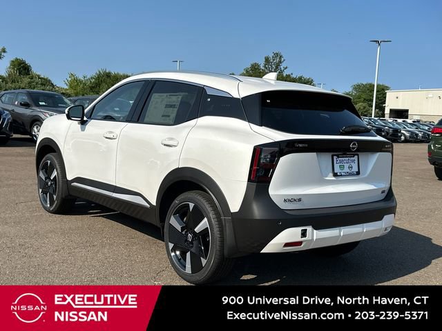 Used 2025 Nissan Kicks SR w/ Illumination Package FWD image 4