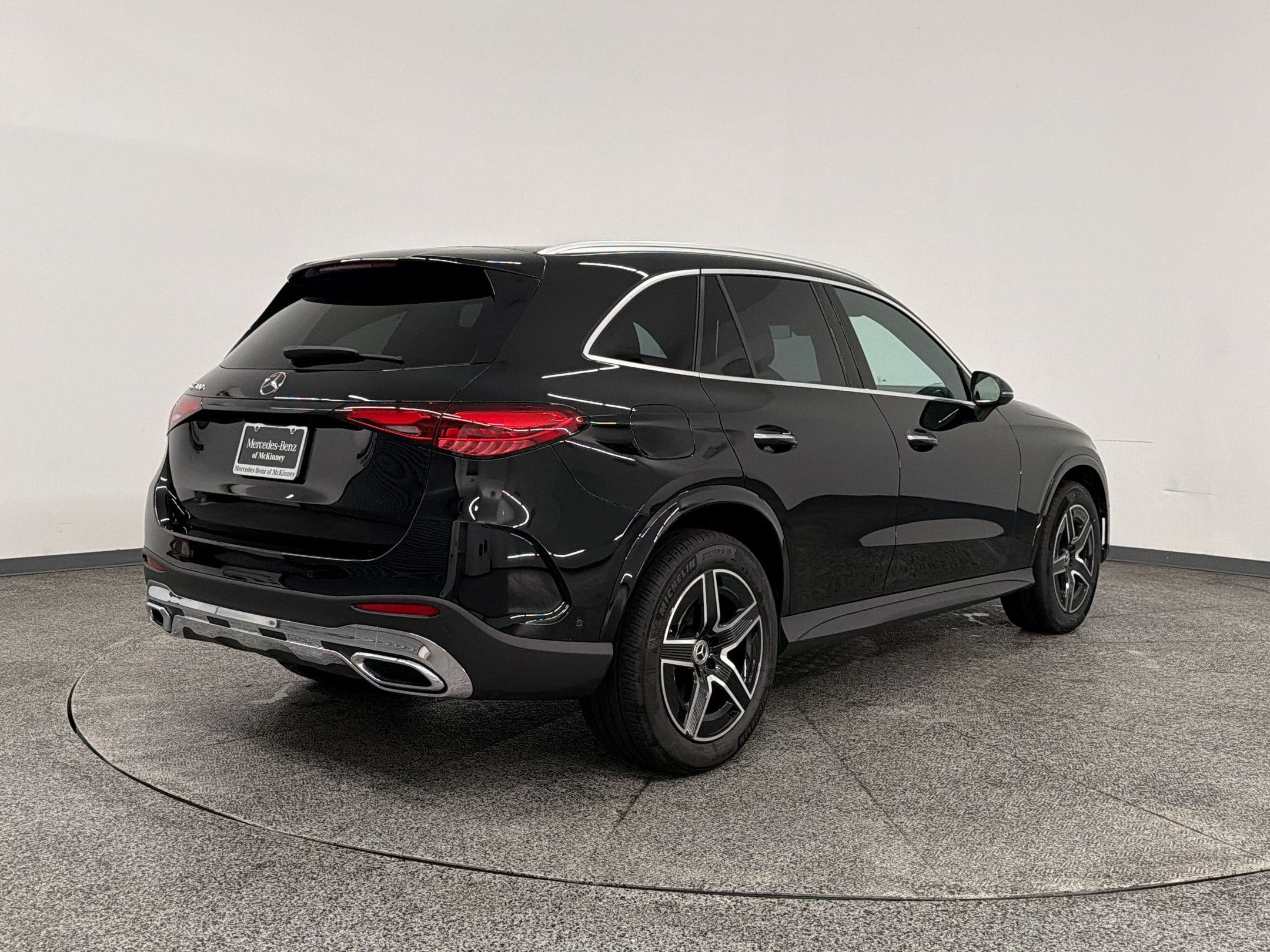 Certified 2026 Mercedes-Benz GLC 300 image 8