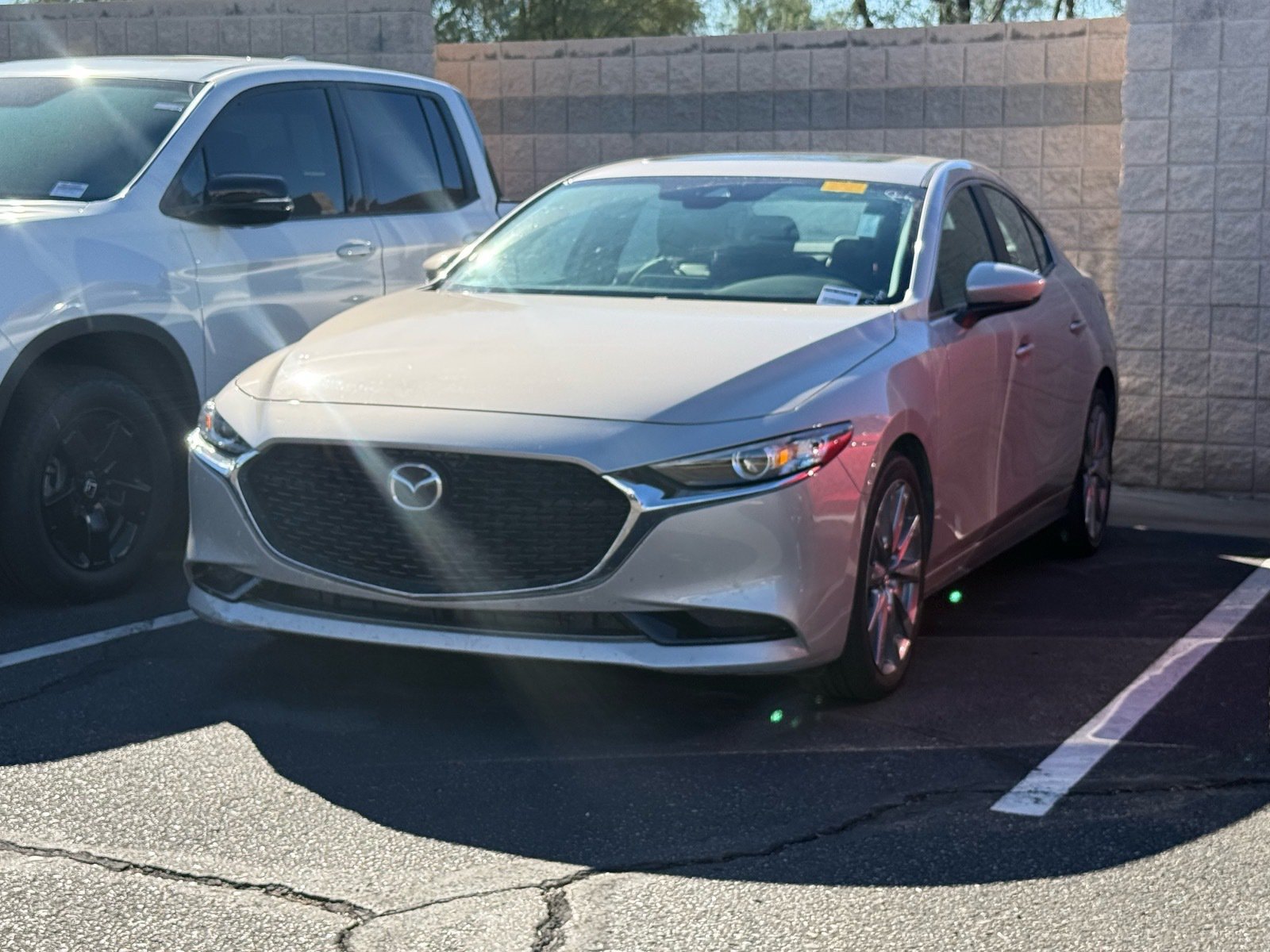 Used 2023 MAZDA MAZDA3 s FWD image 2