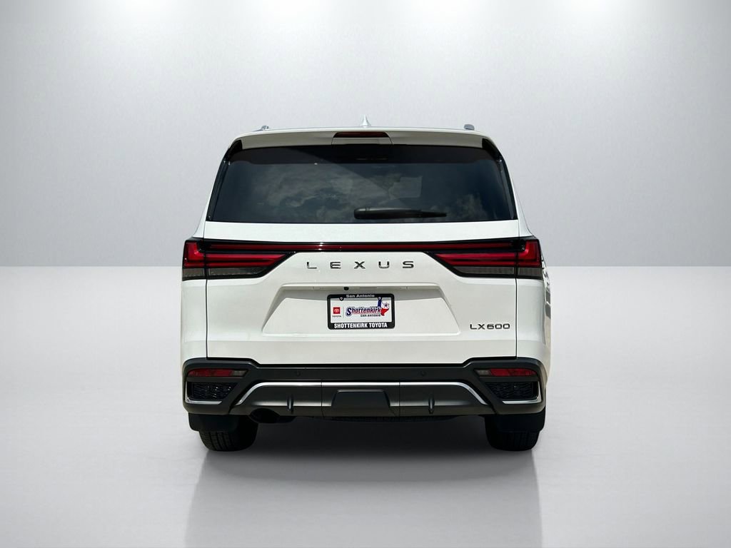 Used 2024 Lexus LX 600 F Sport image 6