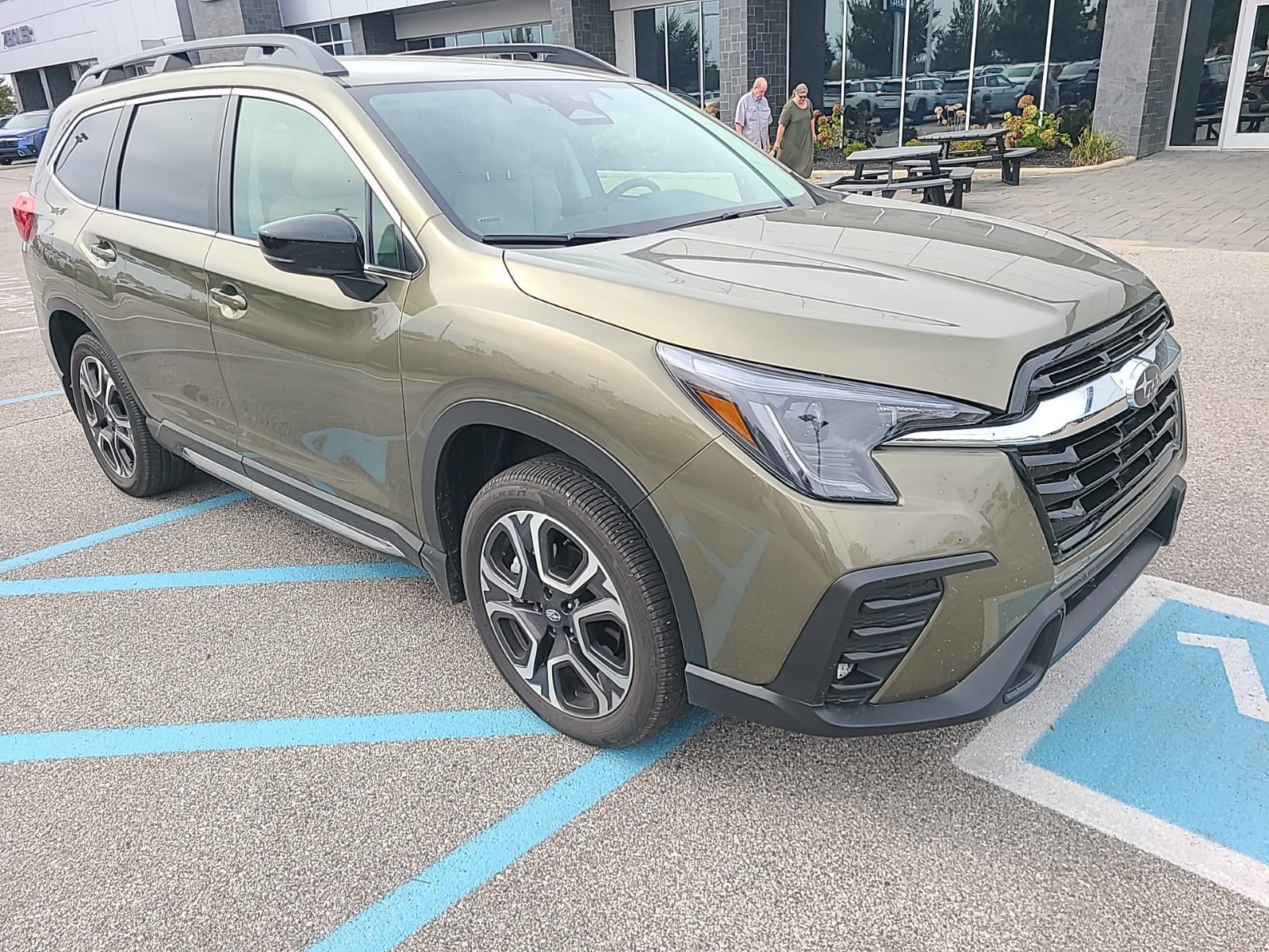 Certified 2024 Subaru Ascent Limited AWD/4WD image 8