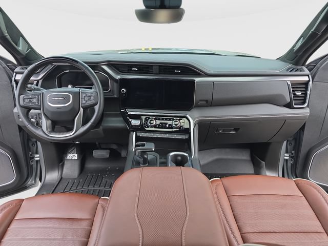 Used 2025 GMC Sierra 1500 Denali Ultimate AWD/4WD image 10