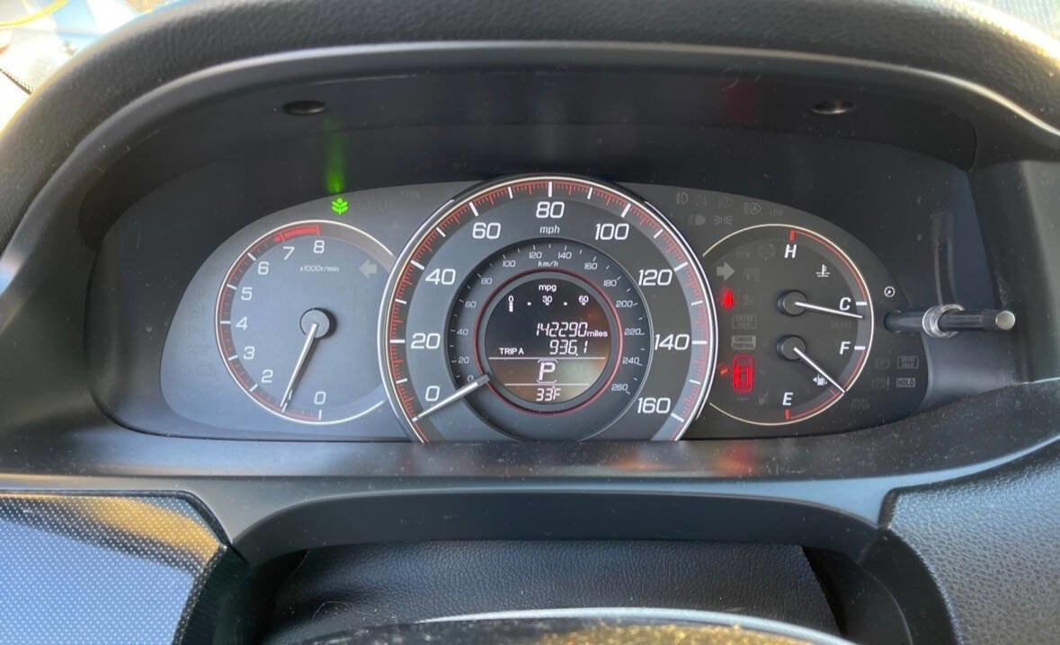 Used 2015 Honda Accord EX-L image 9