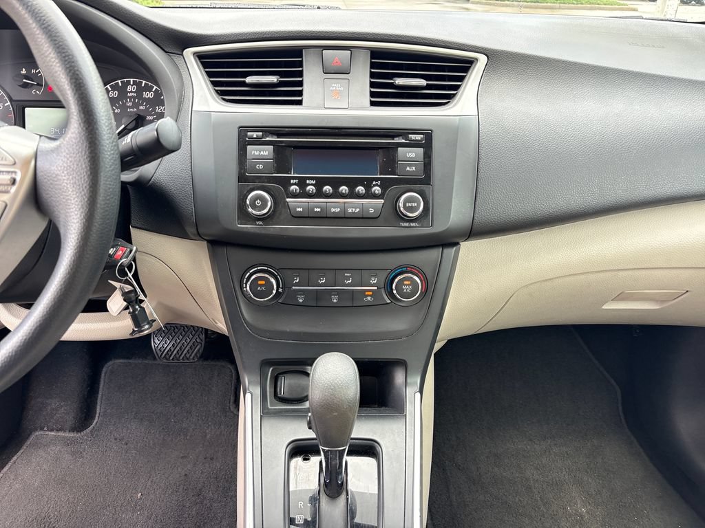 Used 2016 Nissan Sentra S FWD image 22