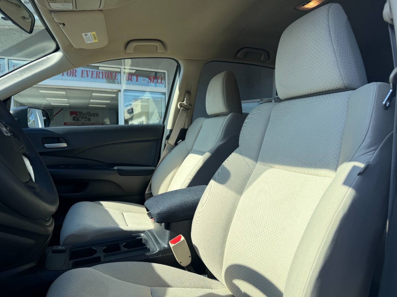 Used 2016 Honda CR-V SE image 17