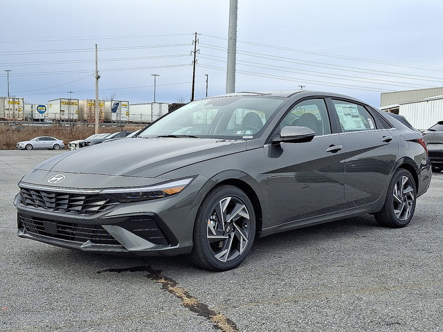 New 2026 Hyundai Elantra Limited FWD image 1