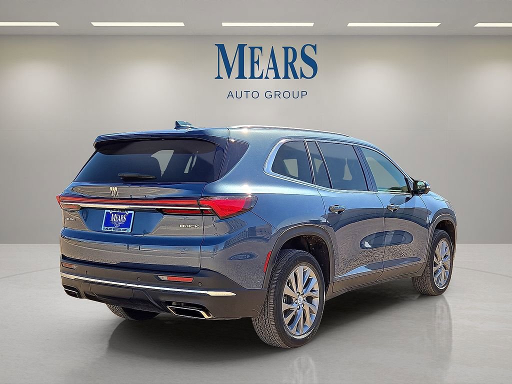 Used 2025 Buick Enclave Preferred image 5