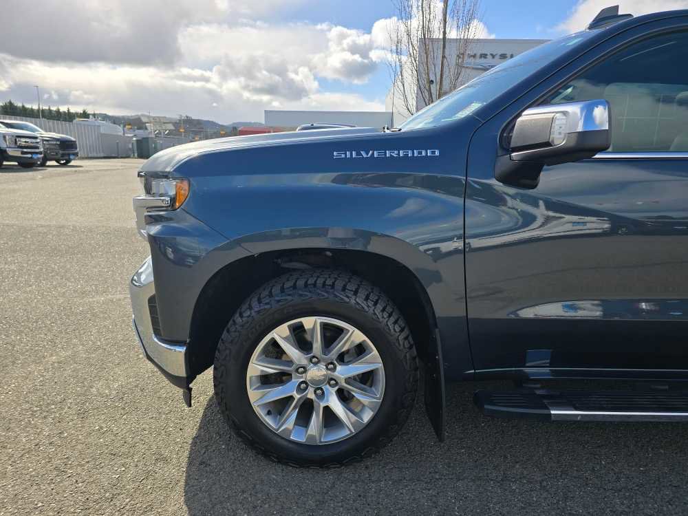 Used 2020 Chevrolet Silverado 1500 LTZ w/ LTZ Plus Package image 18