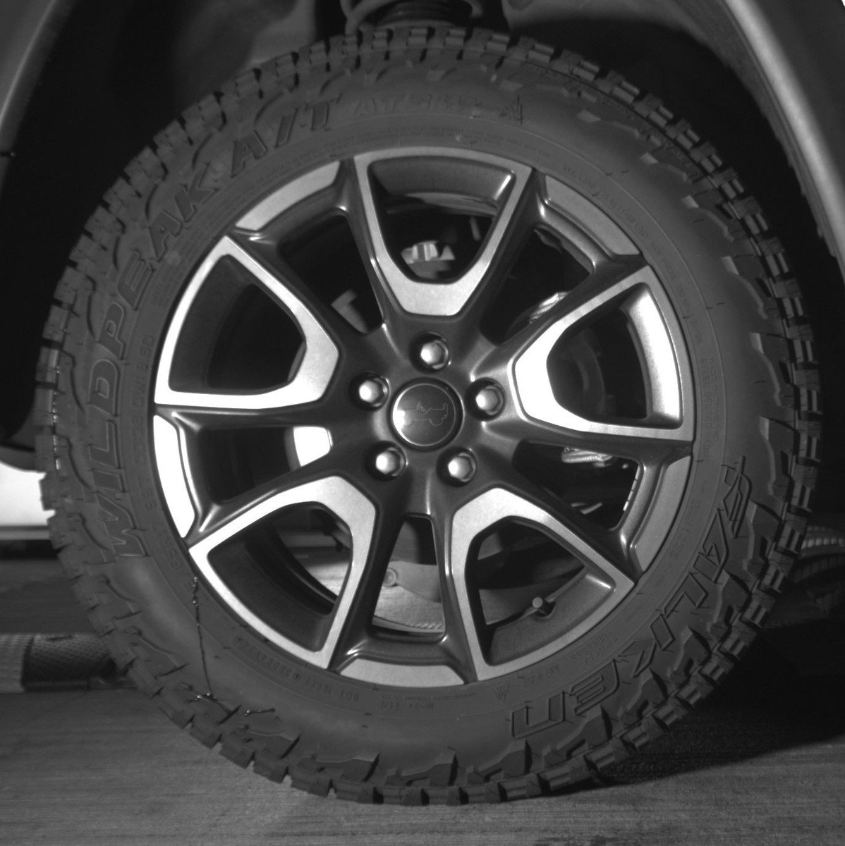 Used 2025 Jeep Compass Trailhawk image 15