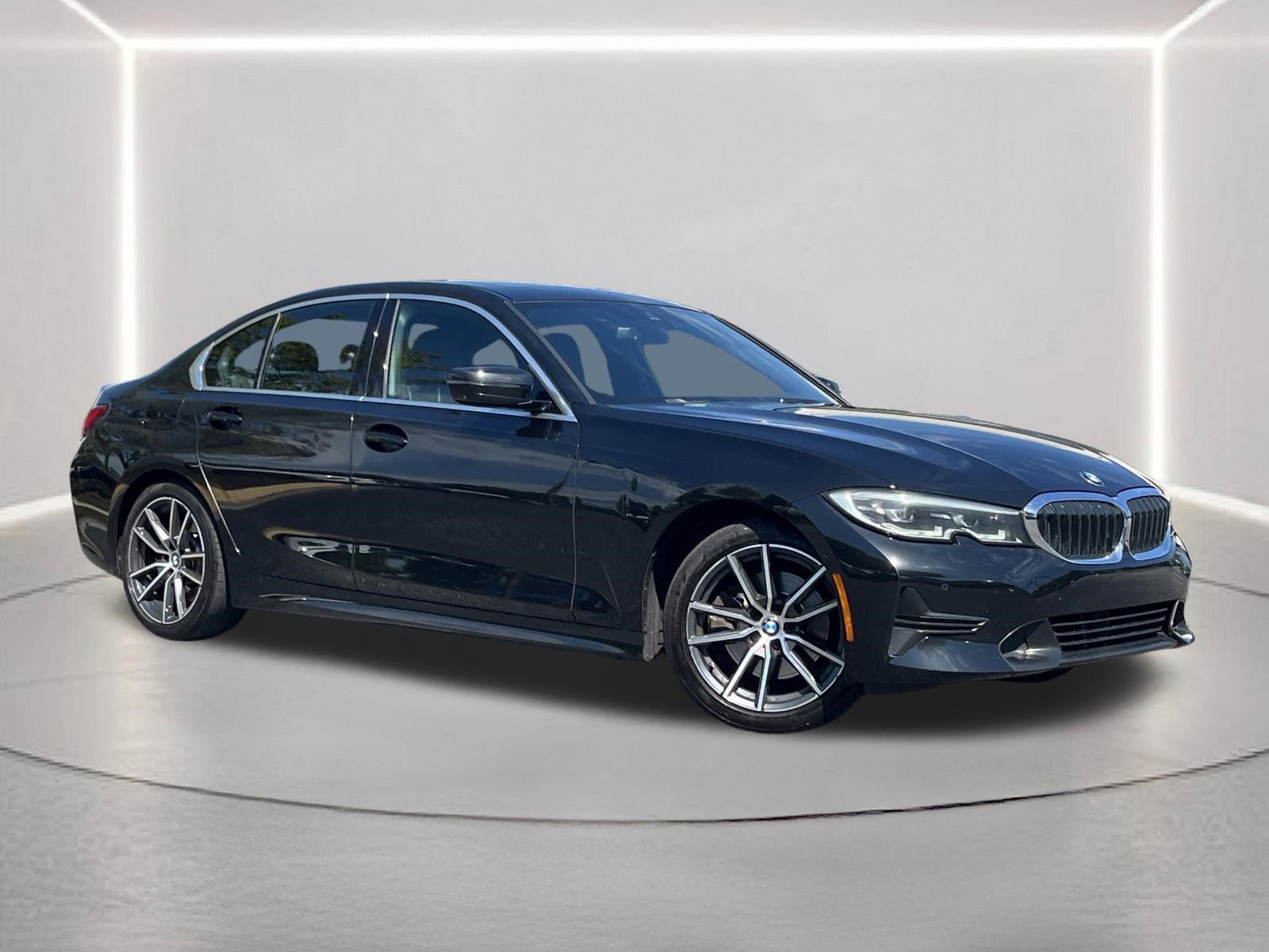 Used 2021 BMW 330i Sedan w/ Premium Package video 2