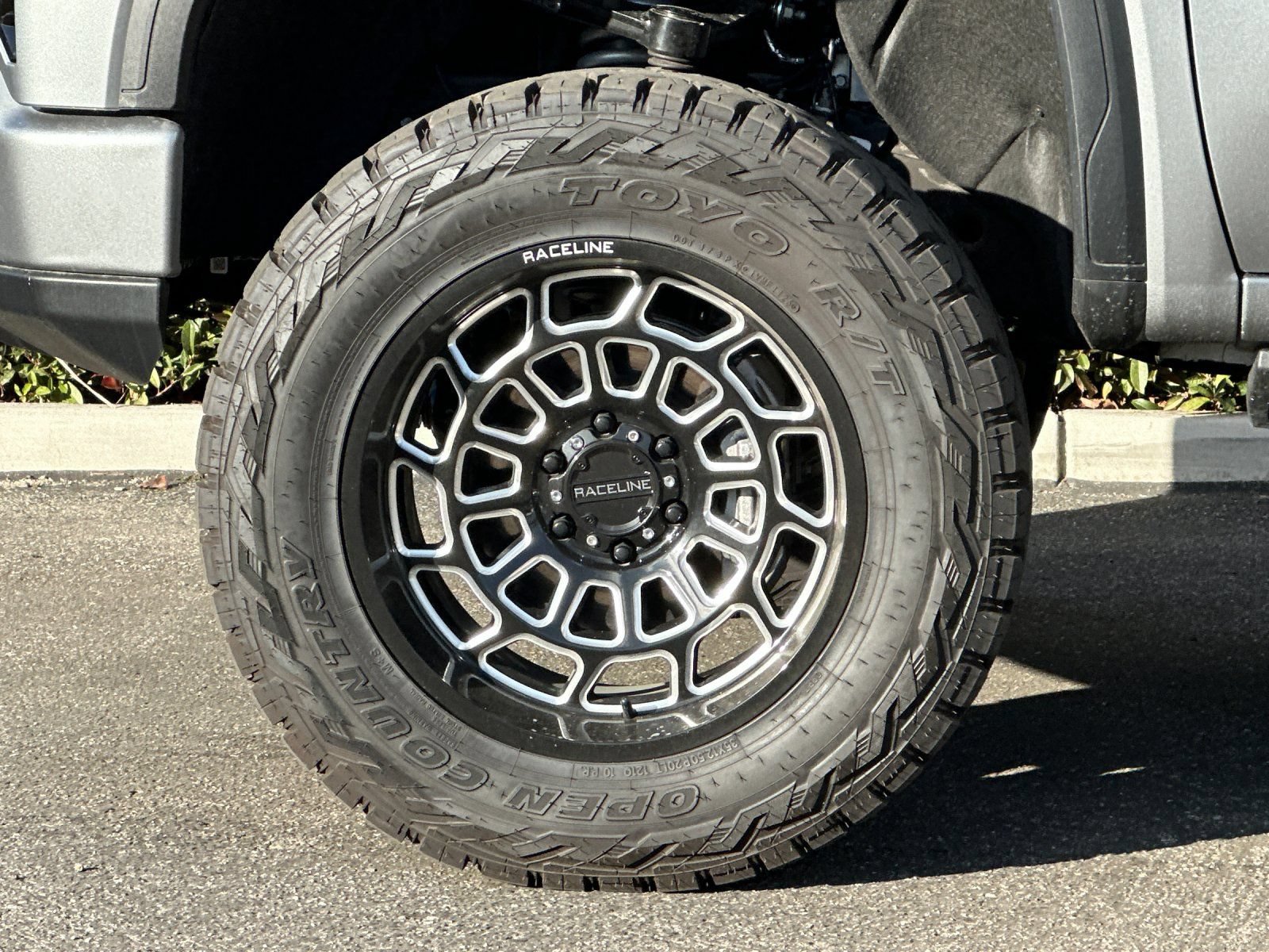 New 2025 GMC Sierra 1500 Elevation w/ Preferred Package AWD/4WD image 25
