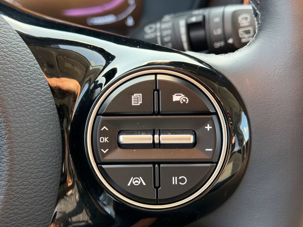 Used 2024 Kia Soul EX FWD image 27