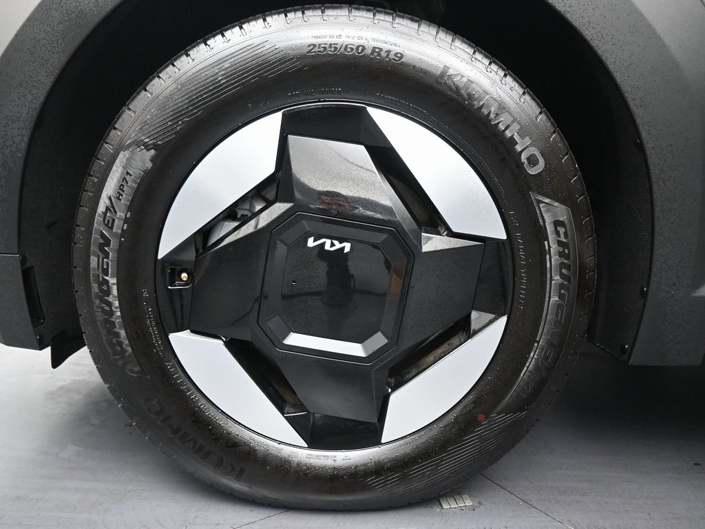Used 2024 Kia EV9 Light Long Range image 54