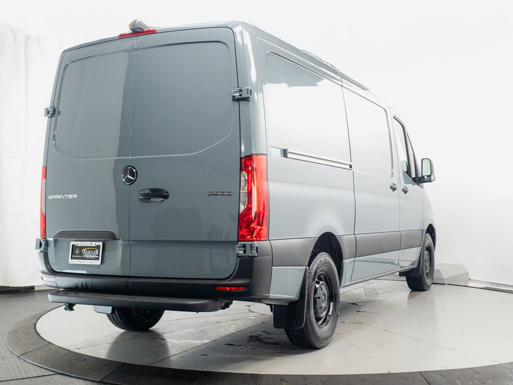 Used 2026 Mercedes-Benz Sprinter 2500 image 23