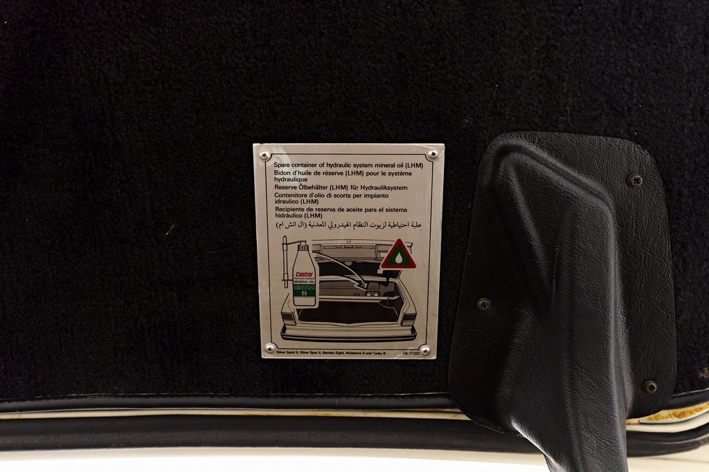 Used 1990 Rolls-Royce Silver Spur II image 29