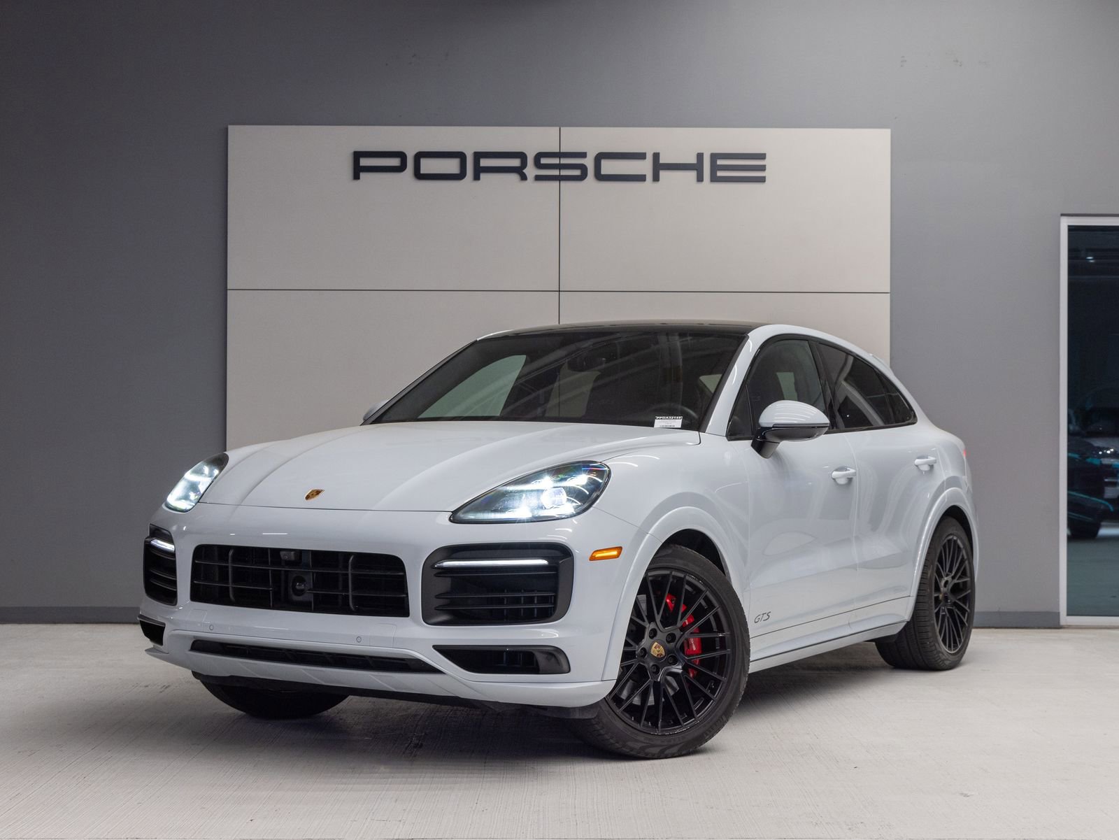 Certified 2023 Porsche Cayenne GTS image 1