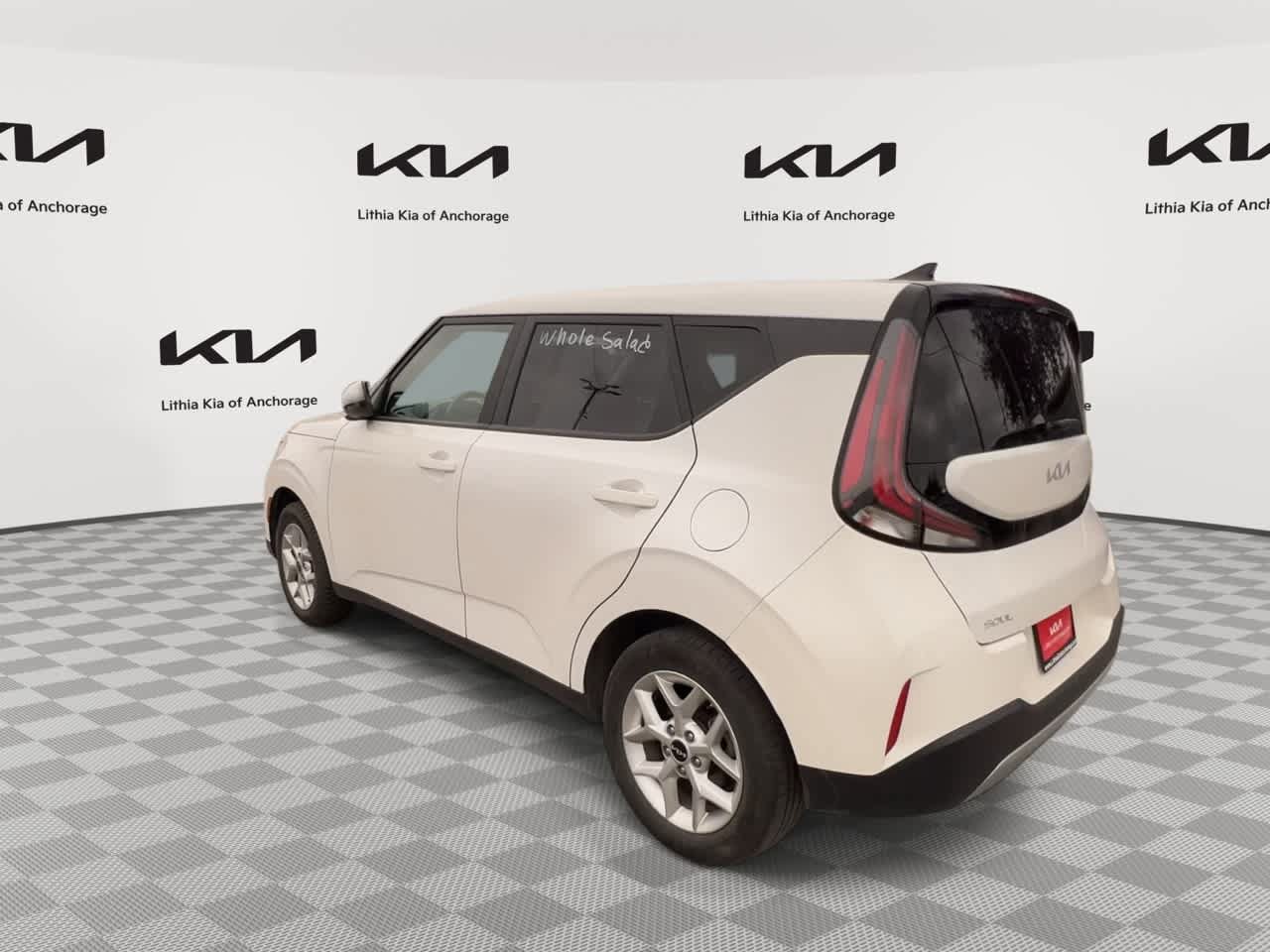 Used 2024 Kia Soul LX w/ Option Group 015 FWD image 6