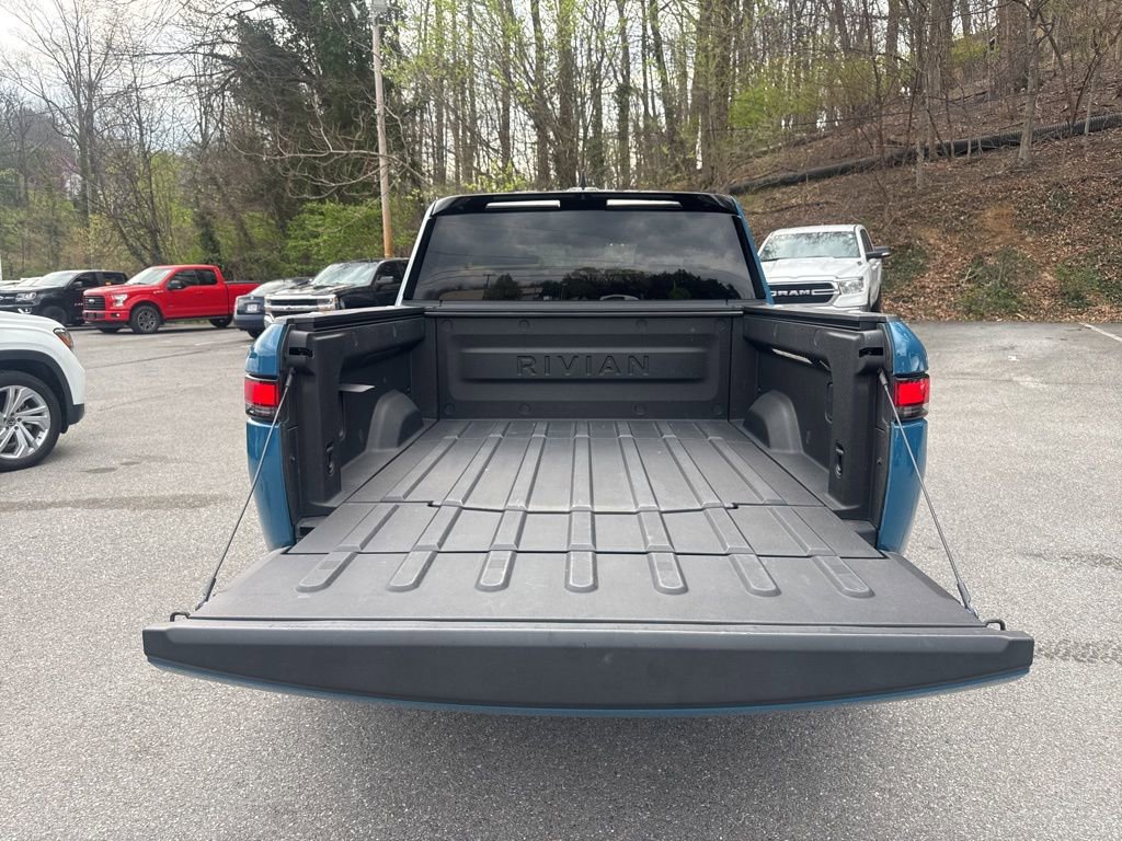 Used 2022 Rivian R1T Adventure image 7