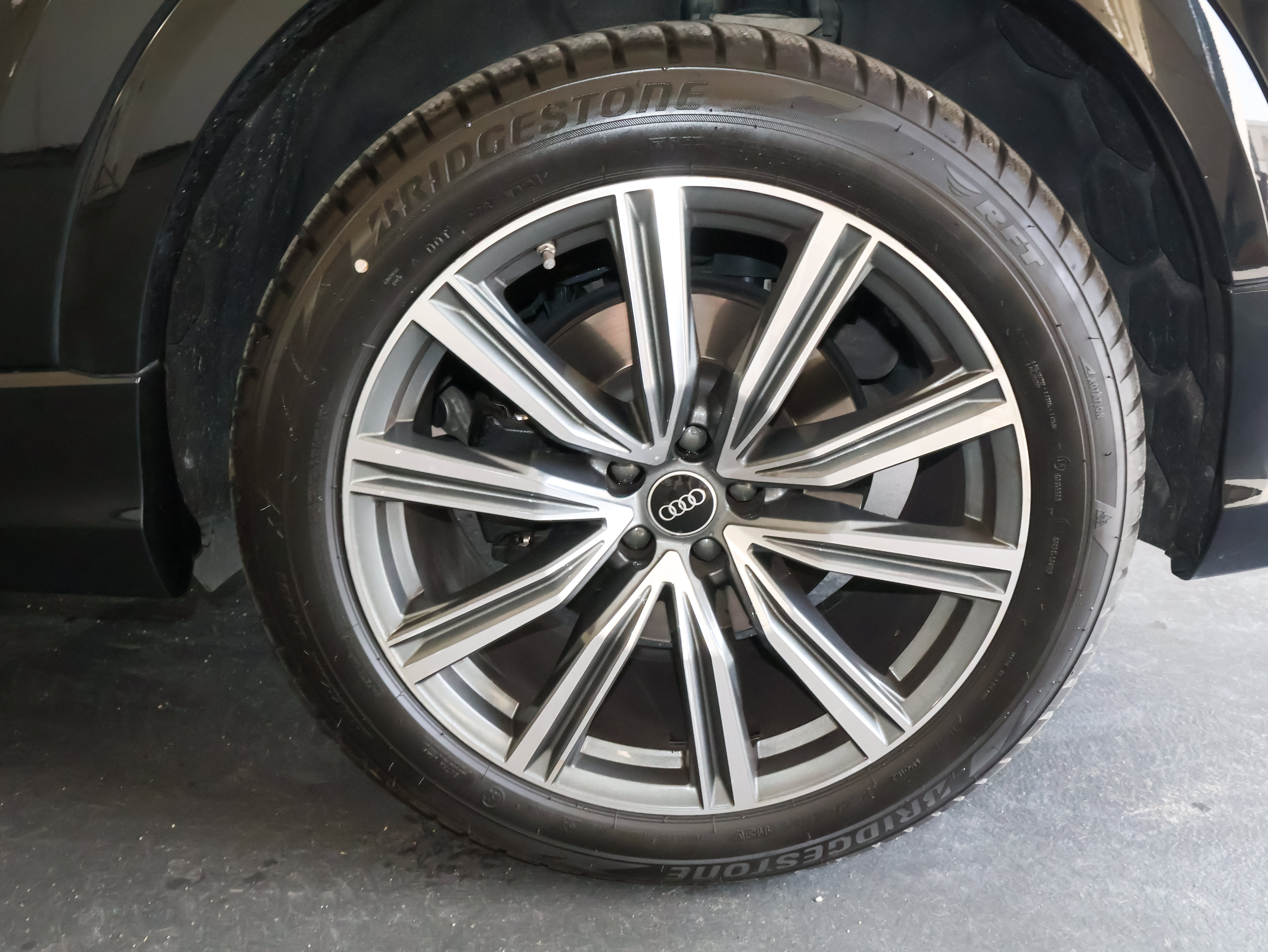 Used 2022 Audi SQ8 Premium Plus AWD/4WD image 45