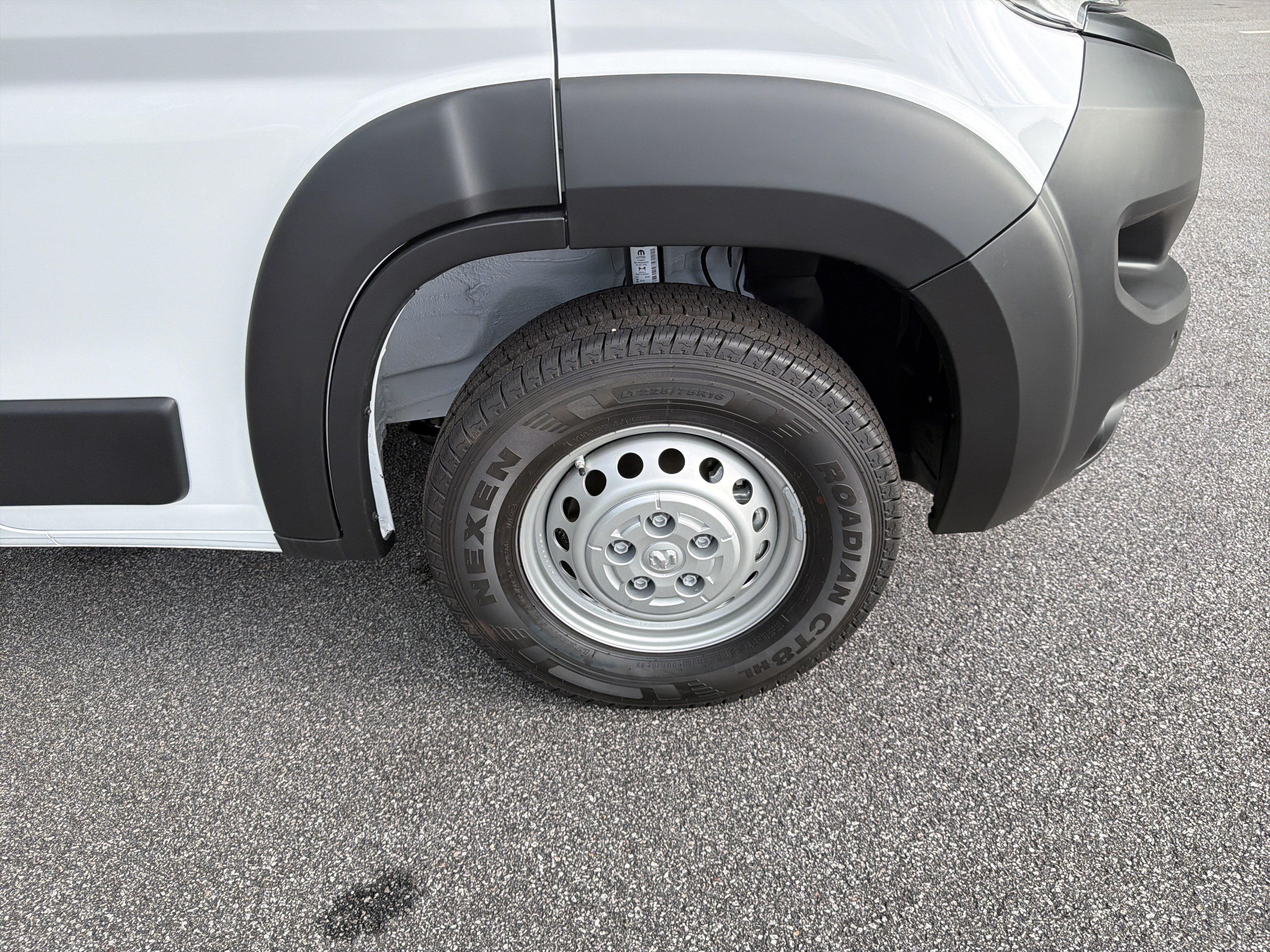 New 2026 RAM ProMaster 1500 w/ Safety Group FWD image 14