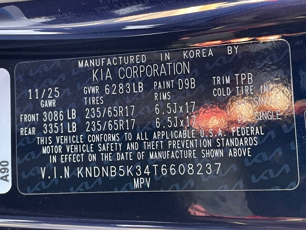 New 2026 Kia Carnival FWD image 33