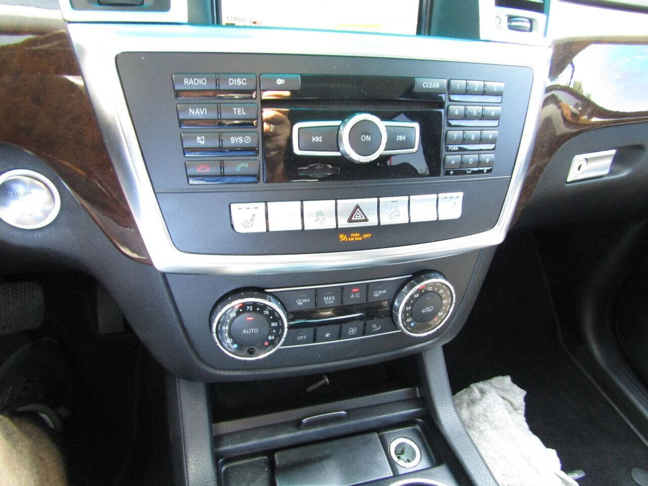 Used 2014 Mercedes-Benz ML 350 4MATIC image 22