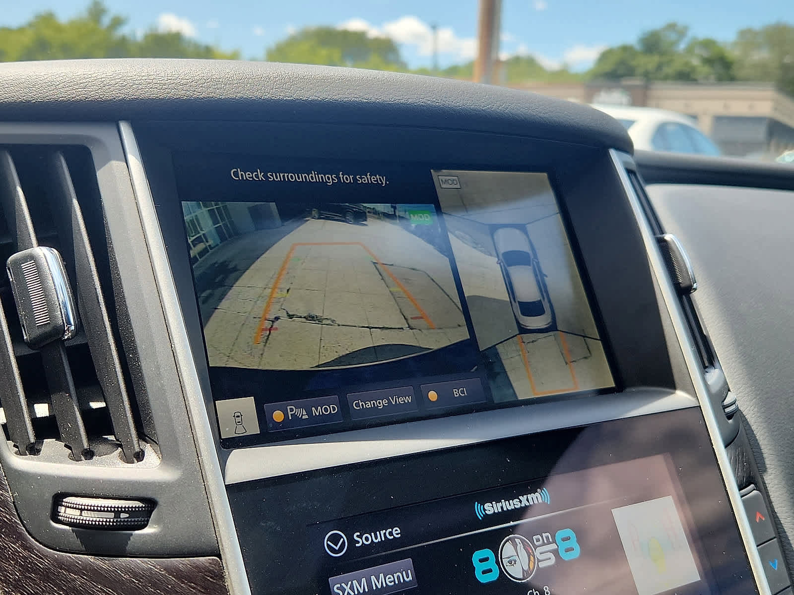 Used 2023 INFINITI Q50 Sensory image 21