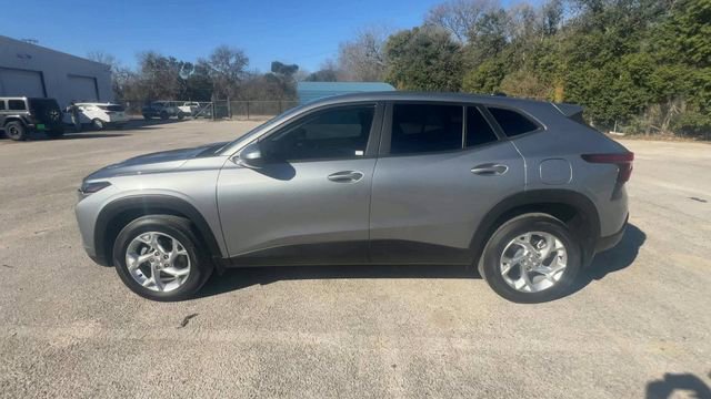 Certified 2025 Chevrolet Trax LS w/ LS Convenience Package image 5