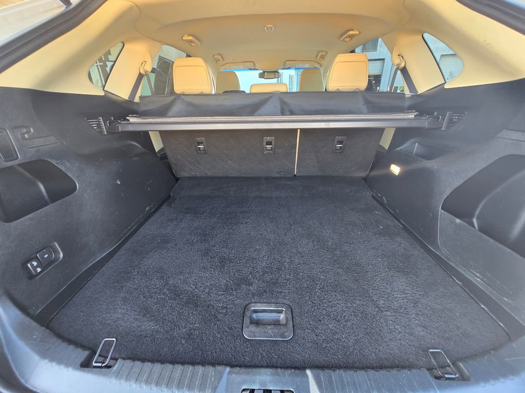 Used 2020 Ford Edge SEL AWD/4WD image 32