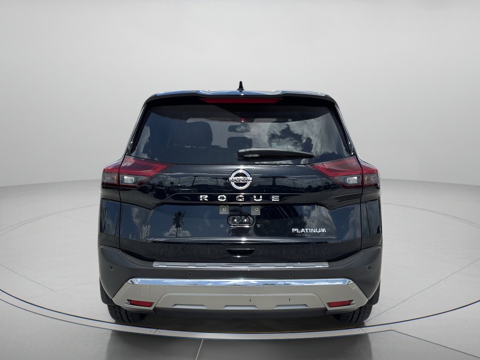 Used 2021 Nissan Rogue Platinum FWD image 4